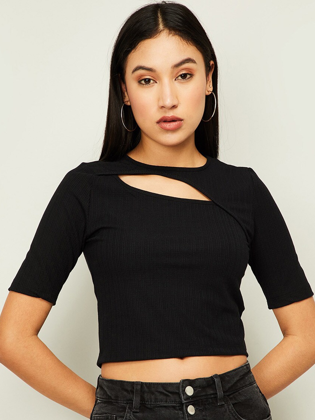 

Ginger by Lifestyle Black Crop Top