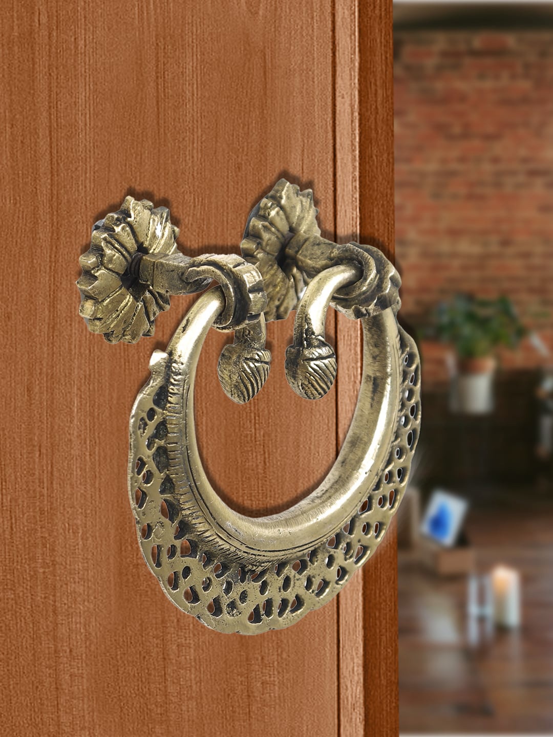 Imli Street Gold-Toned Textured Door Knocker