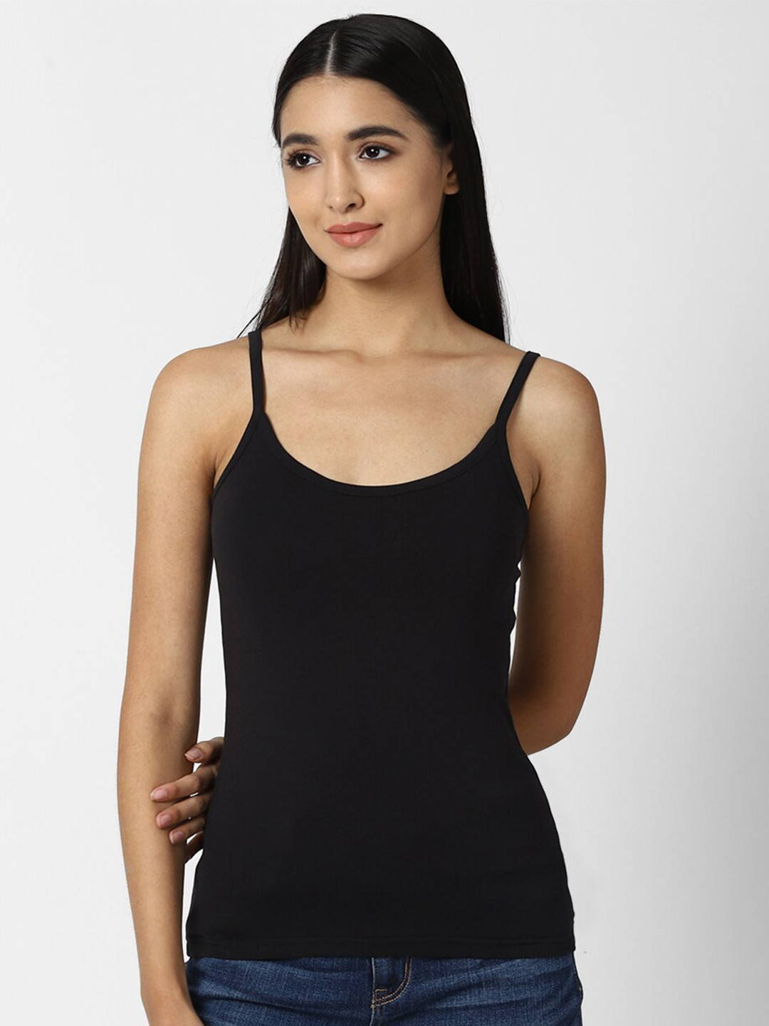 

FOREVER 21 Black Solid Casual Tank Top