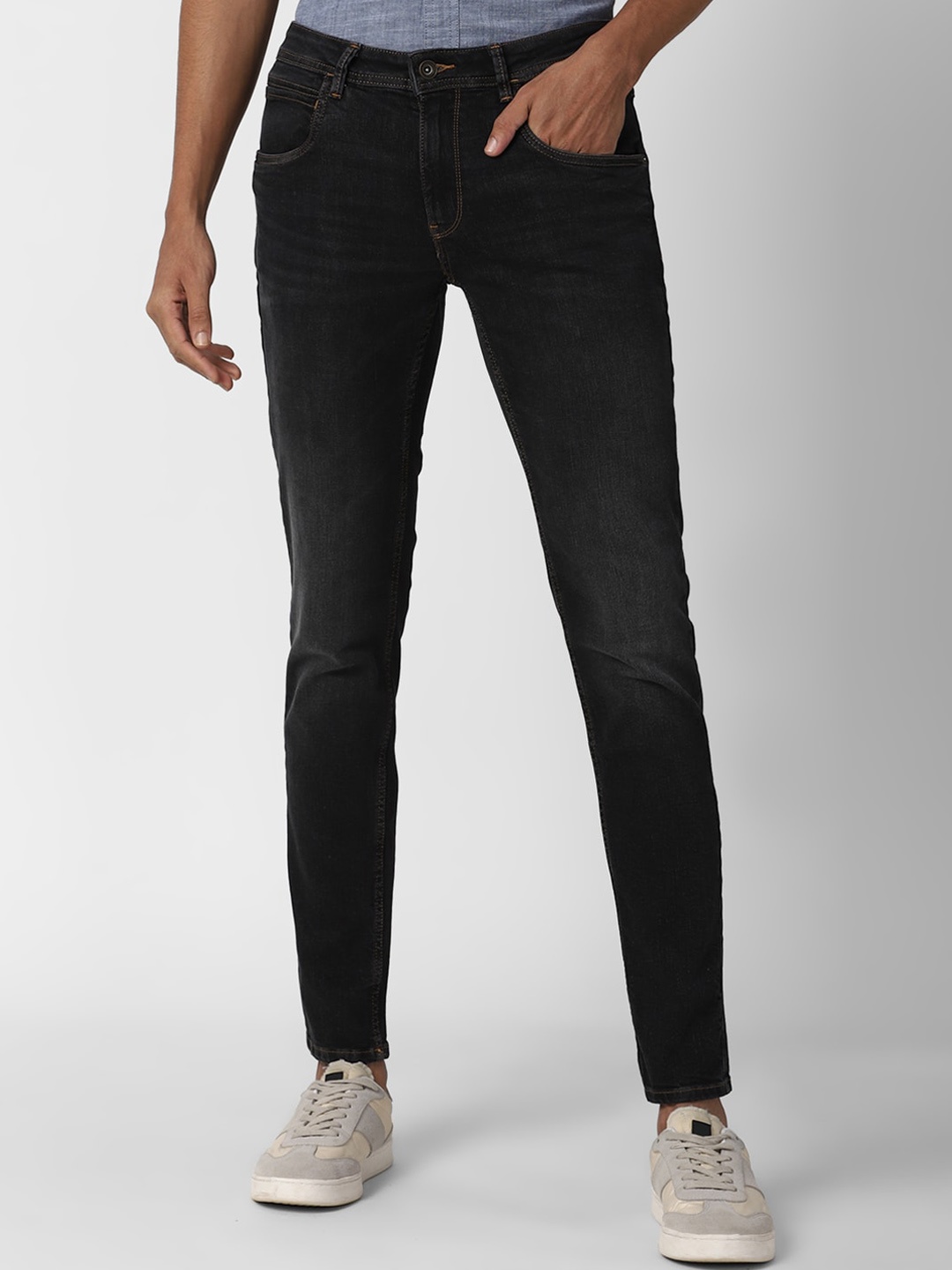 

VAN HEUSEN DENIM LABS Men Black Slim Fit Light Fade Jeans