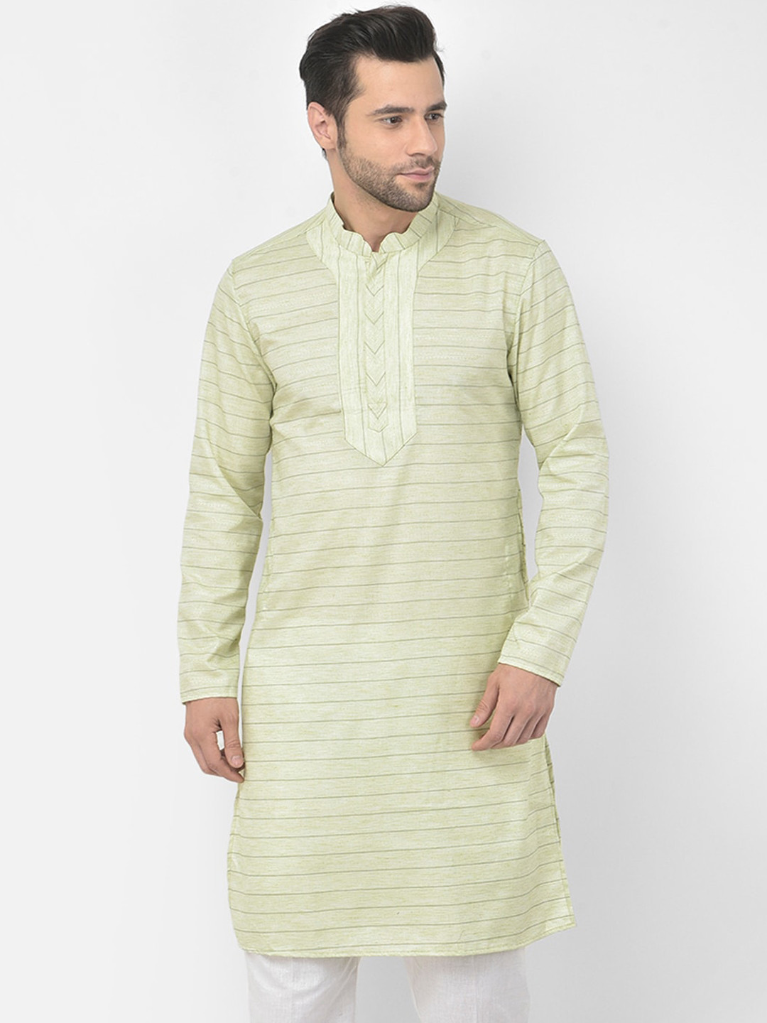 

DEYANN Men Green Striped Kurta
