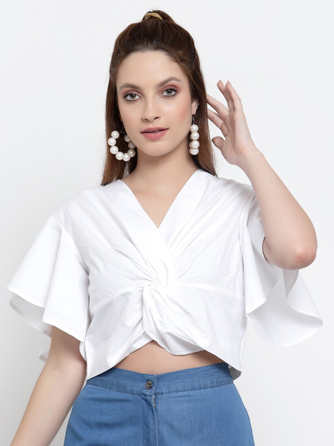 

NEUDIS White Twisted Pure Cotton Crop Top