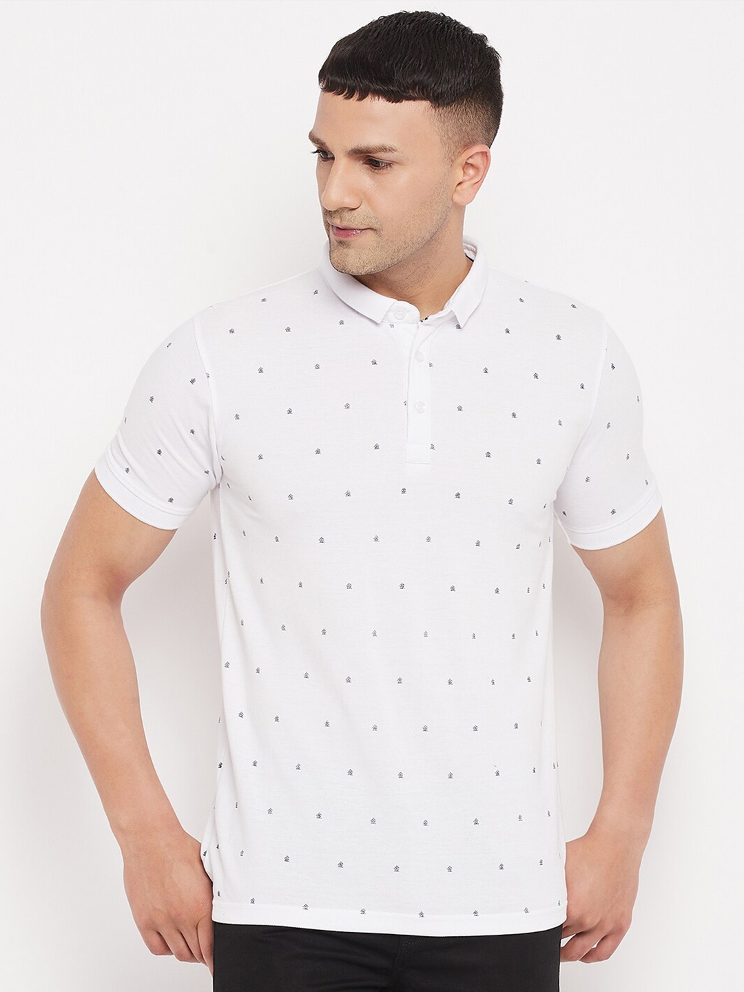 

Okane Men White Printed Polo Collar T-shirt