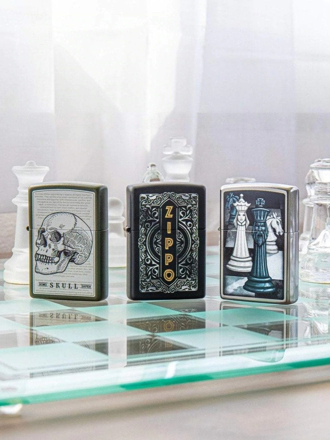 

Zippo Unisex Green & White Printed Matte Pocket Lighter