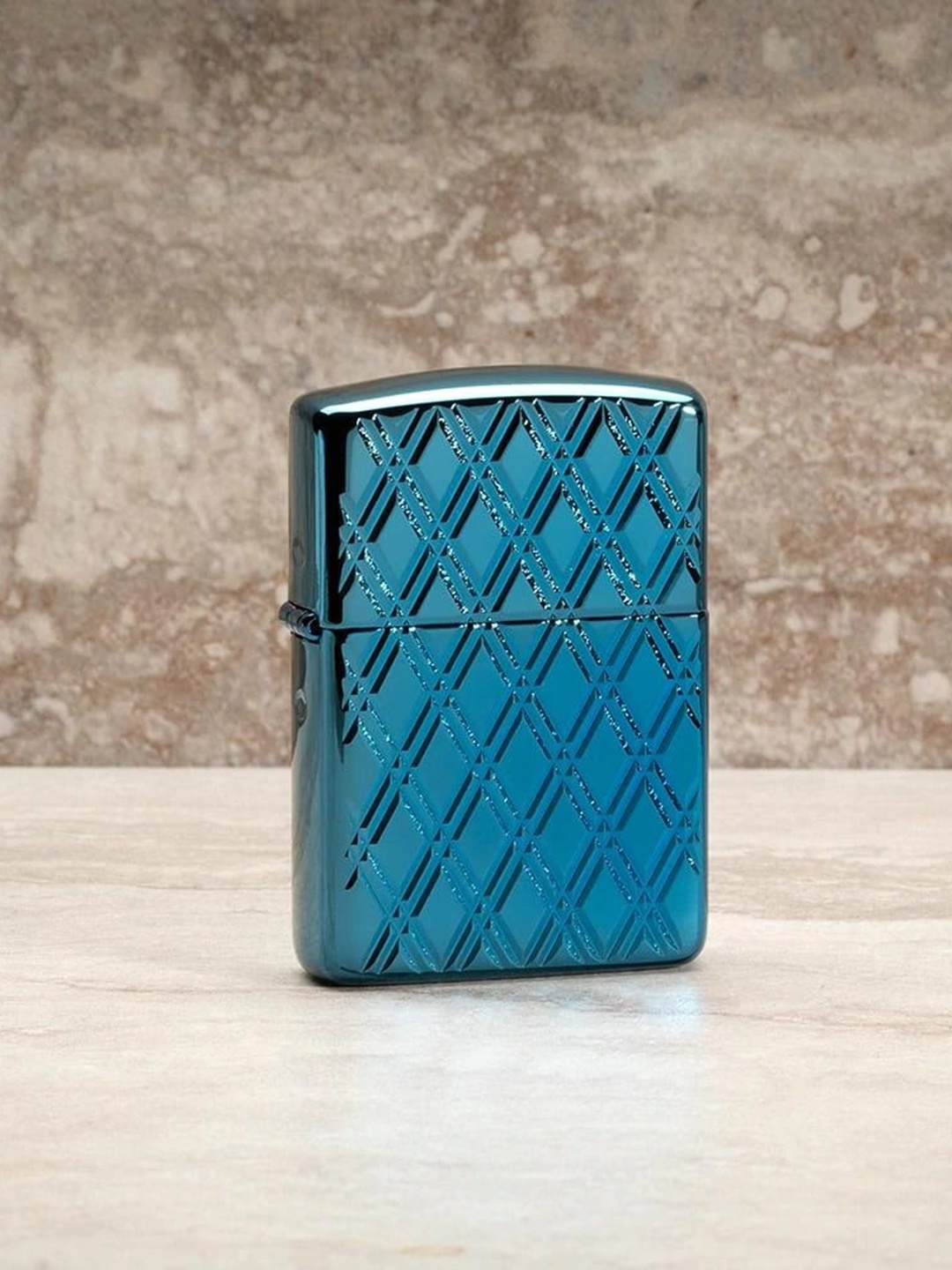 

Zippo Blue Armour Diamonds Lighter