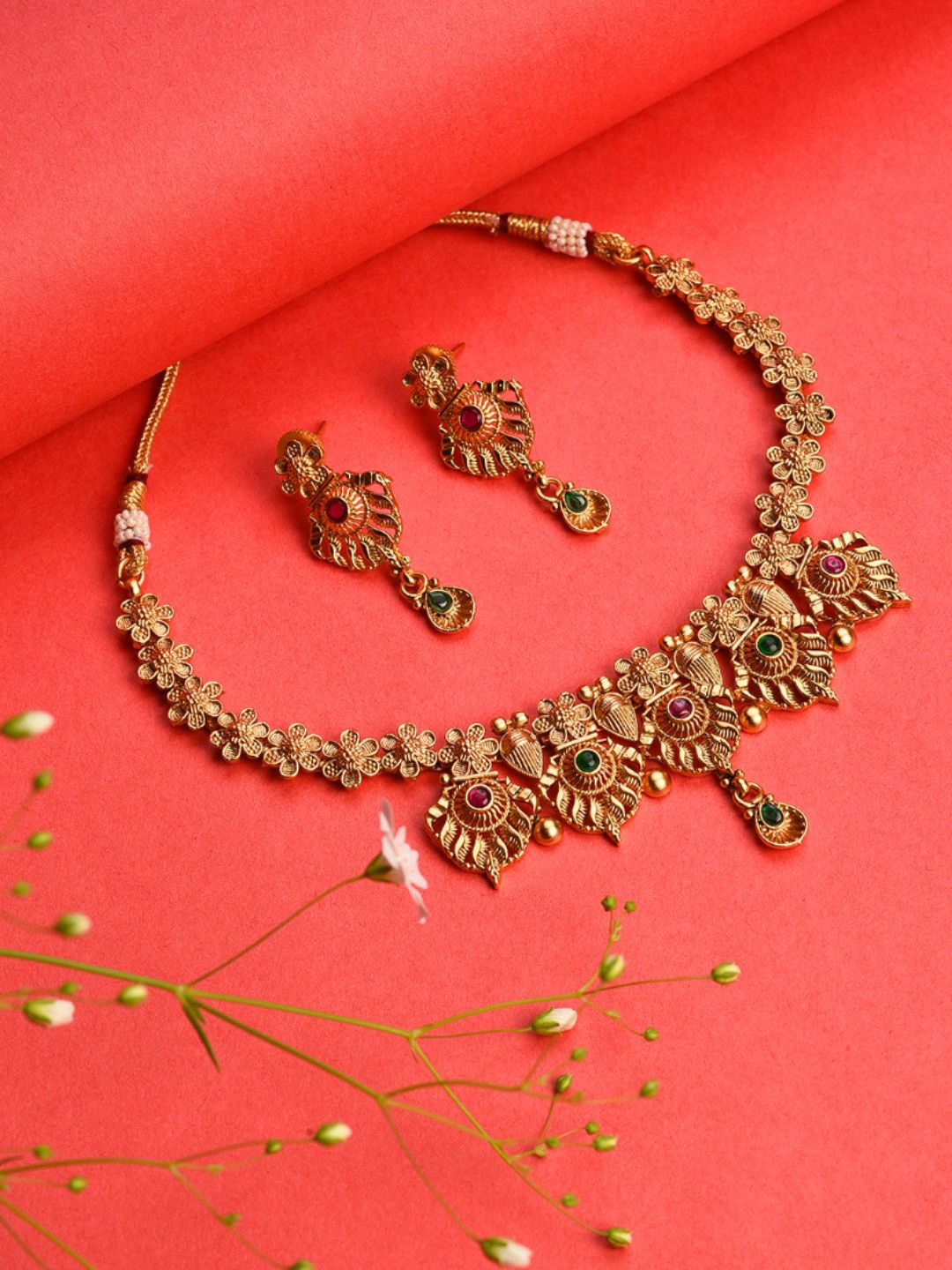 

SOHI Gold-Plated Pink & Green Jewellery Set