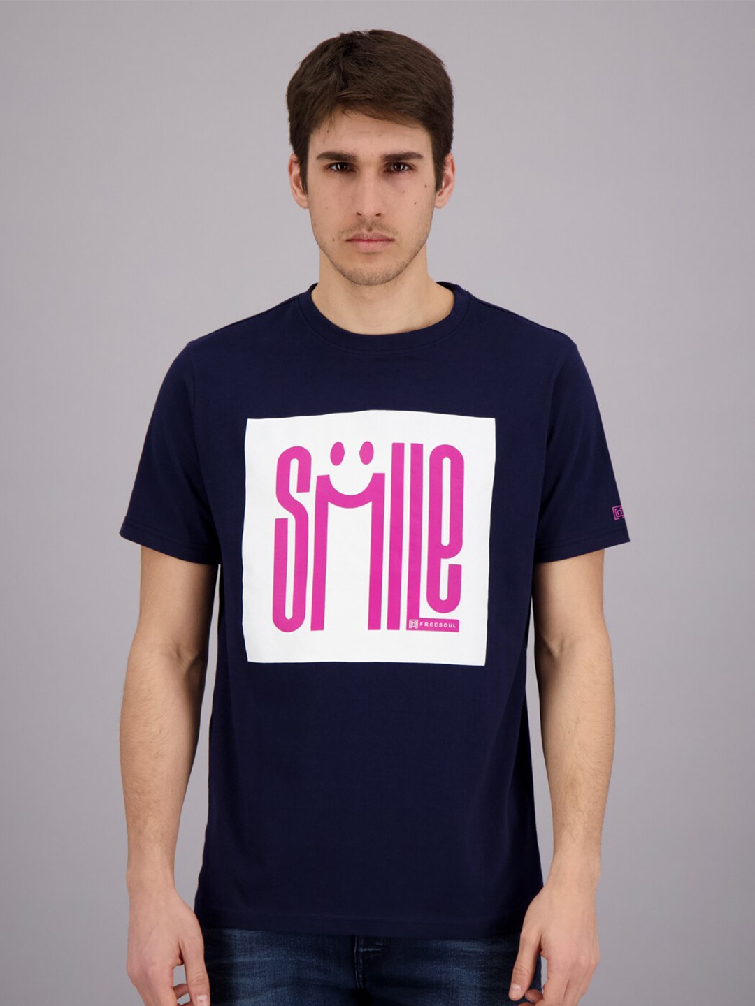

FREESOUL Men Blue Typography Printed Cotton T-shirt