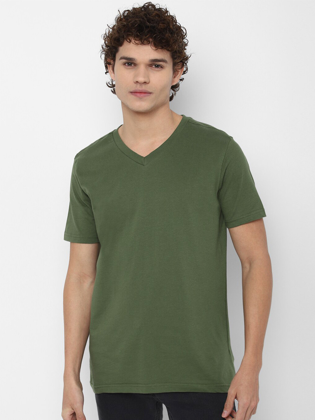 

FOREVER 21 Men Green V-Neck T-shirt