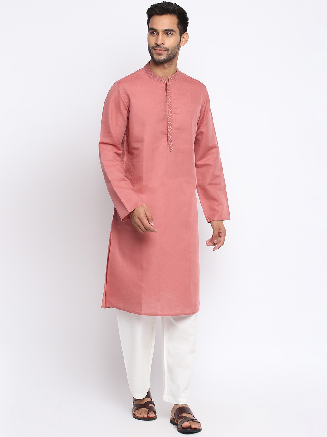 

Fabindia Men Rose Thread Work Kurta