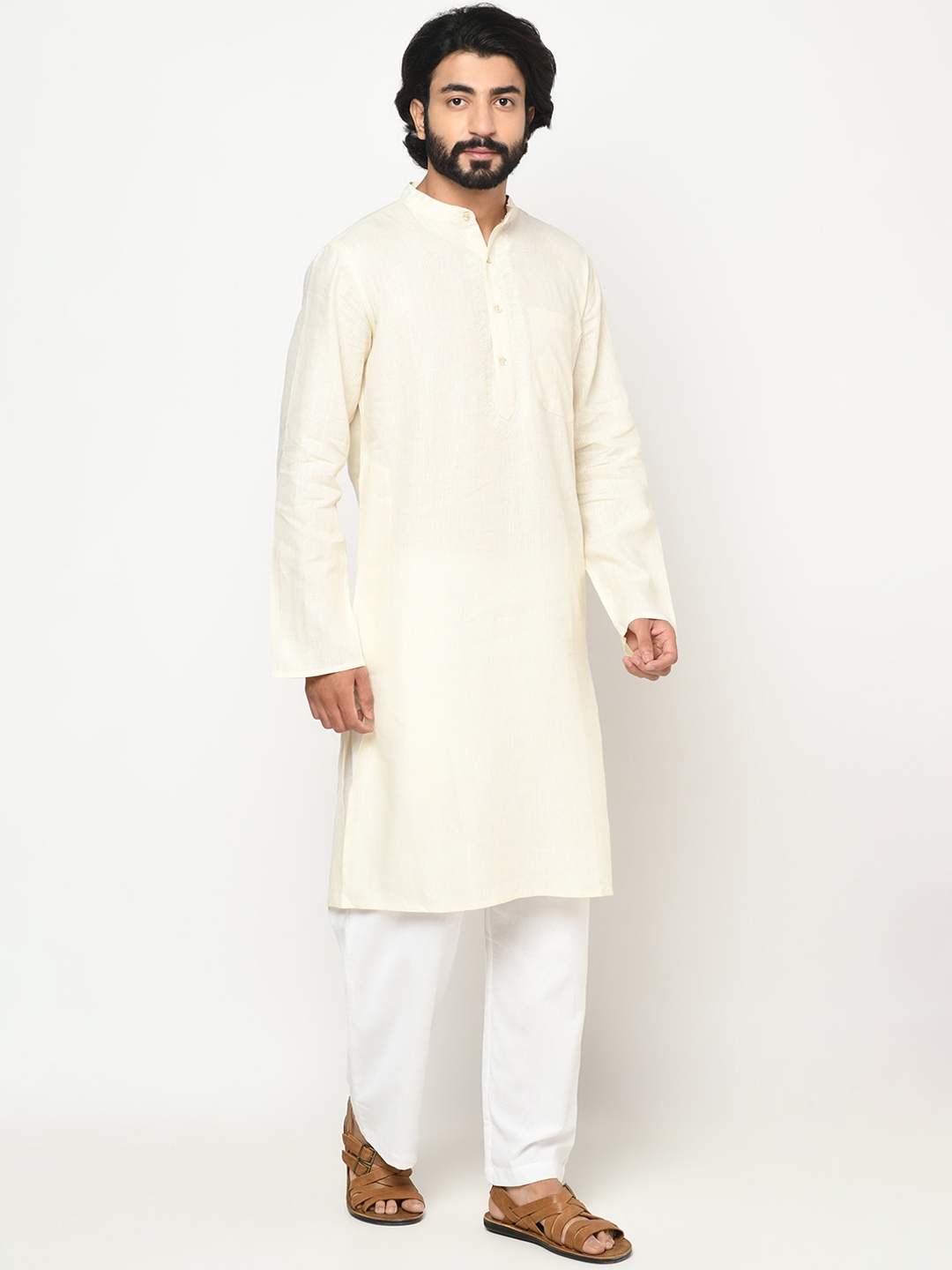 

Fabindia Men Off White Embroidered Kurta