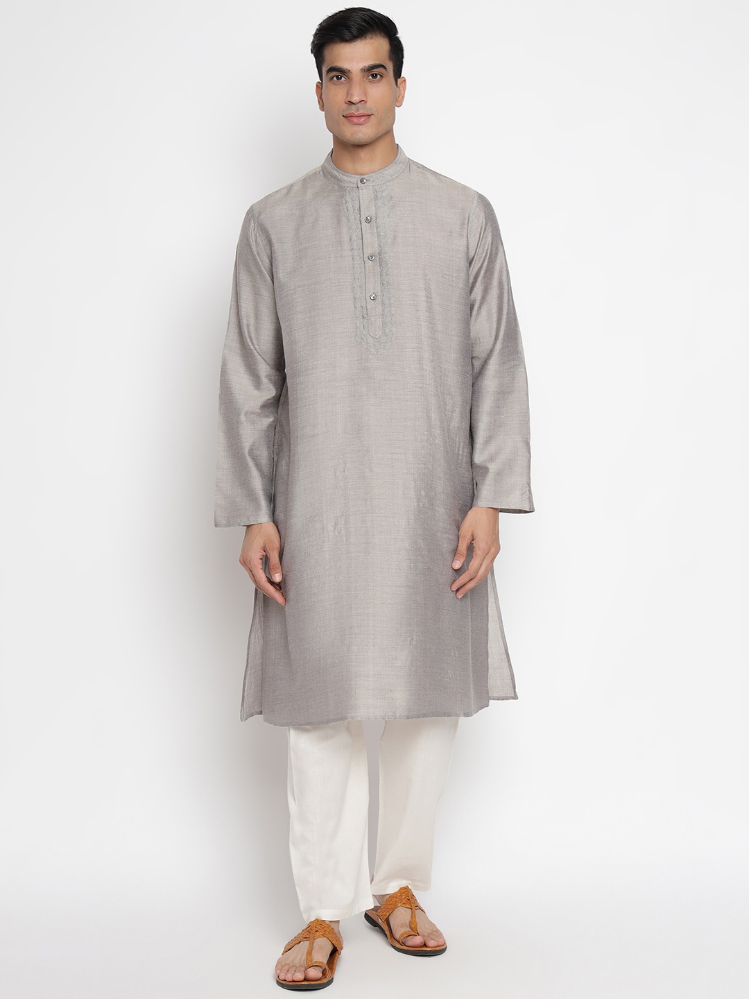 

Fabindia Men Grey Silk Tussar Kurta