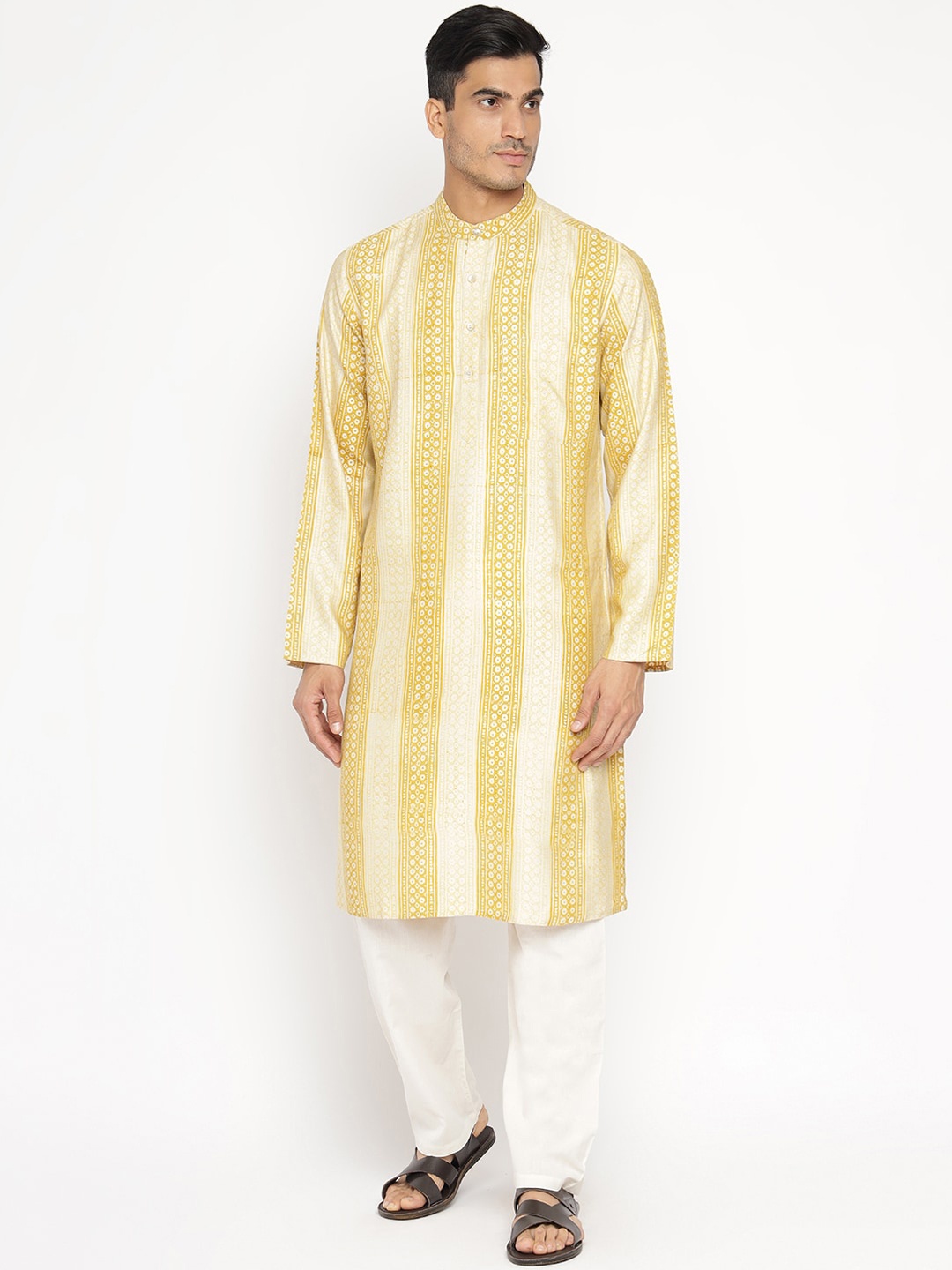 

Fabindia Men Yellow & White Geometric Printed Kurta