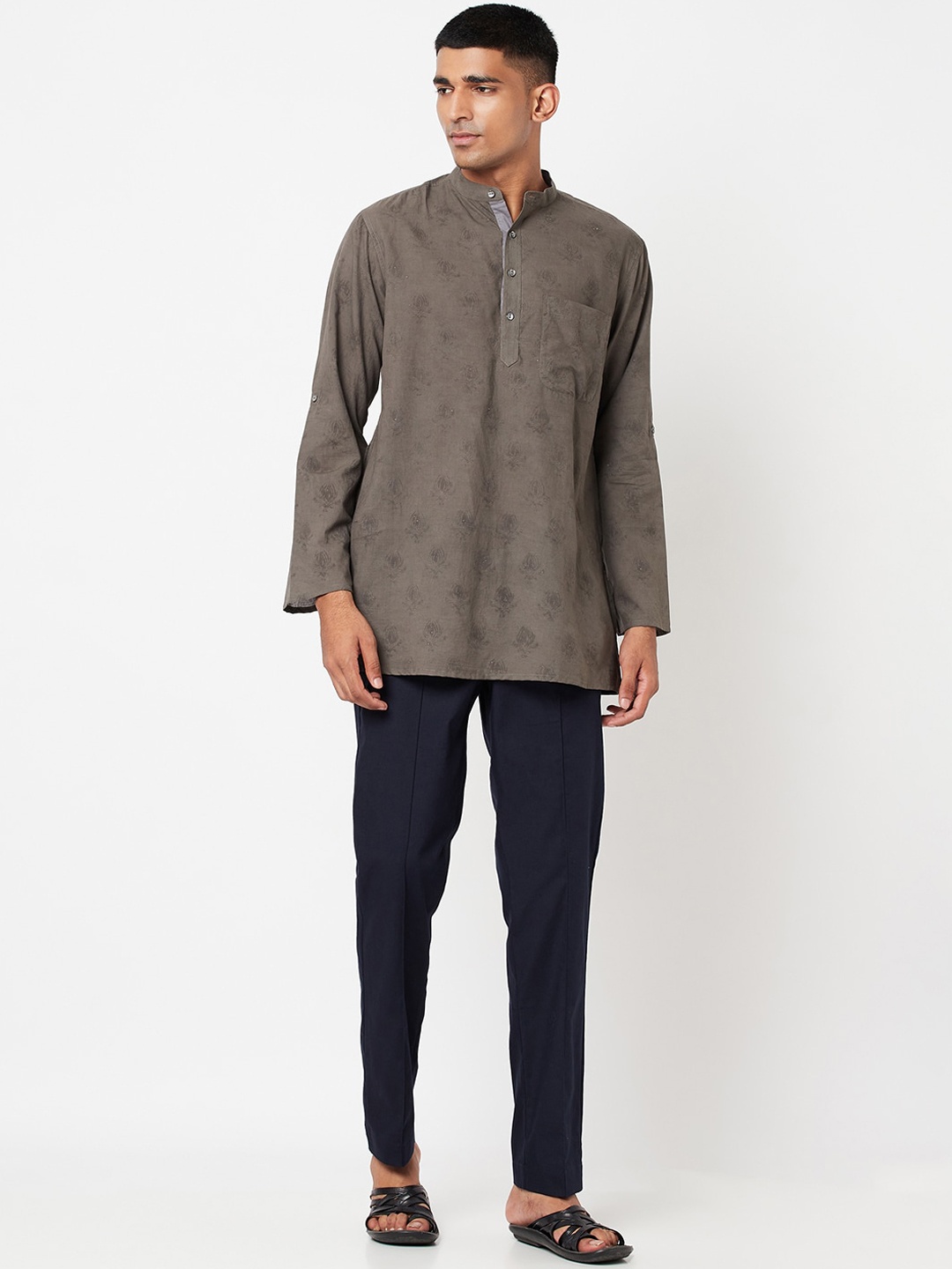 

Fabindia Men Grey Ethnic Motifs Printed Kurta