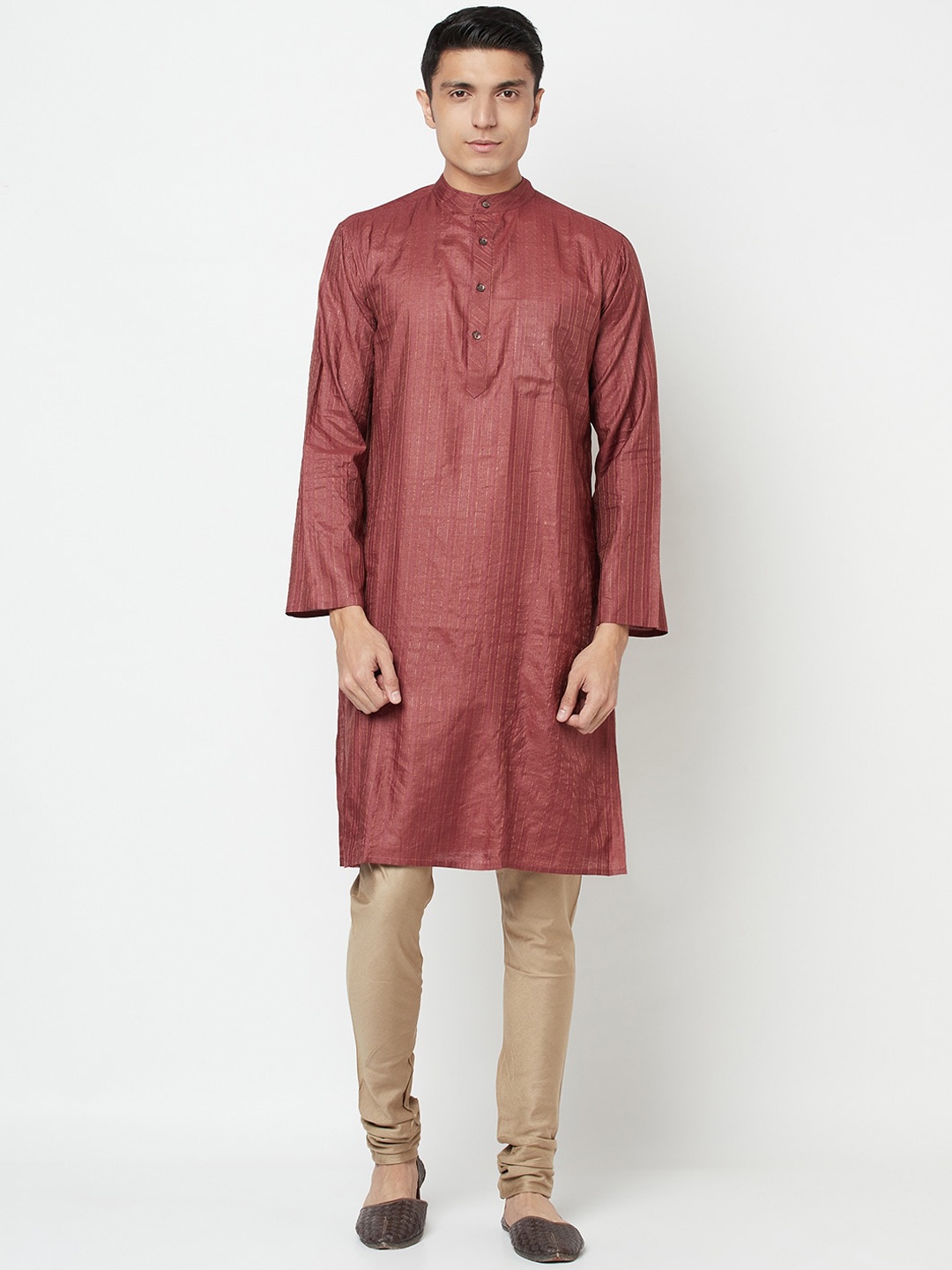 

Fabindia Men Maroon Striped Thread Work Kurta