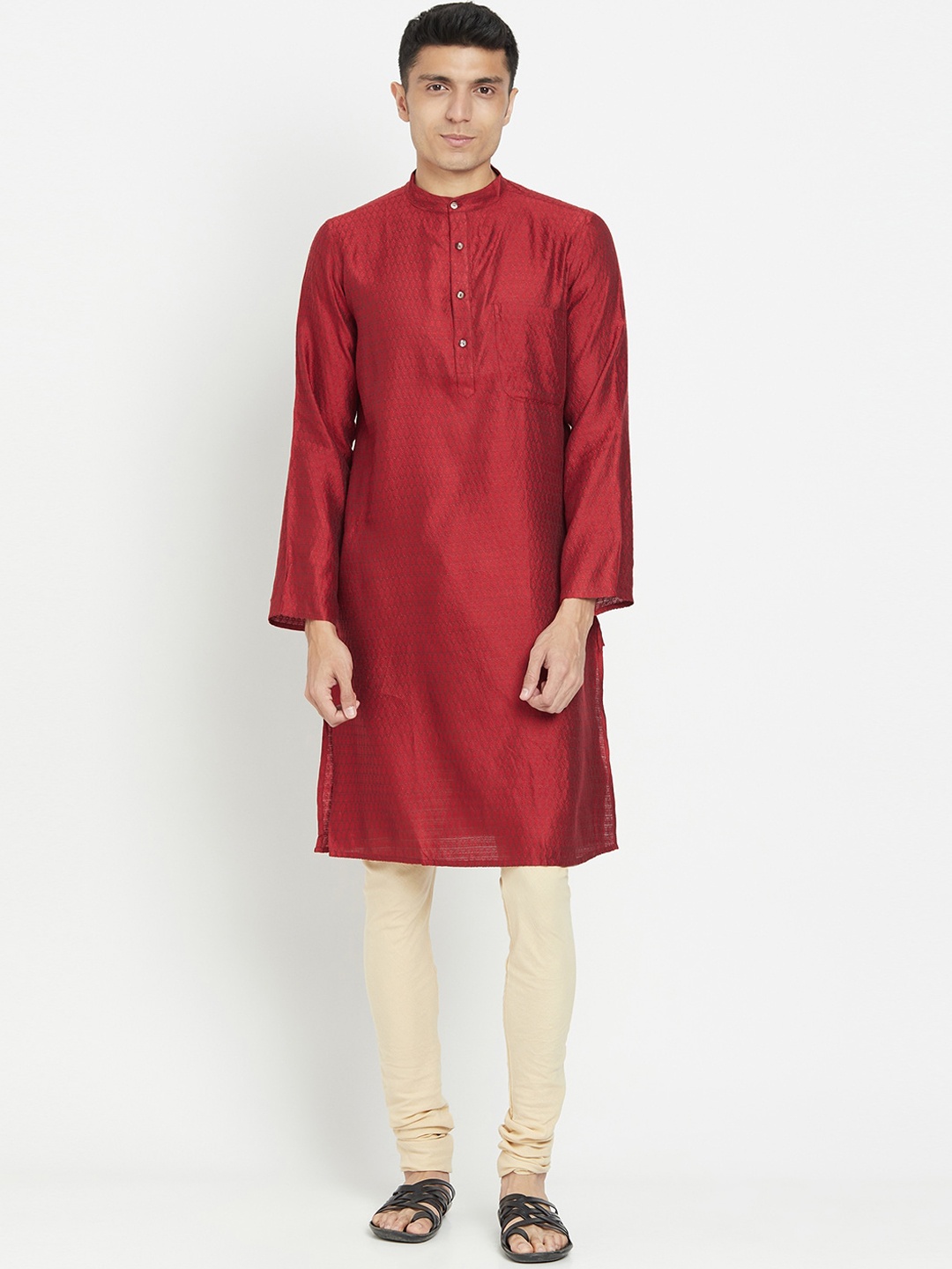 

Fabindia Men Red Keyhole Neck Flared Sleeves Kurta