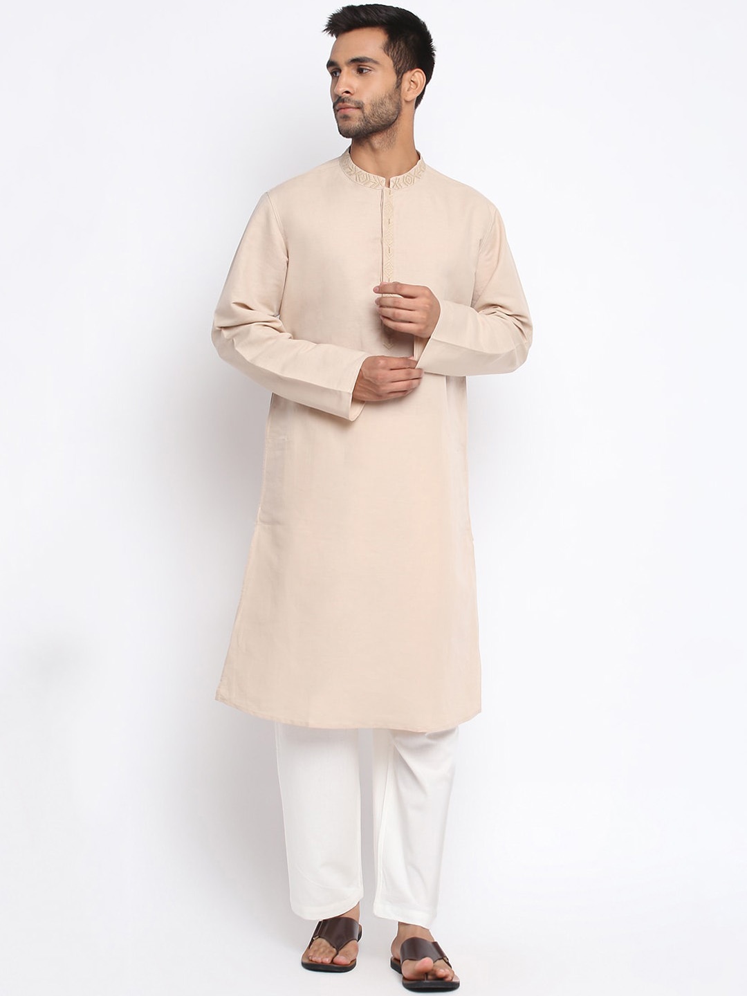 

Fabindia Men Beige Thread Work Slim Fit Kurta