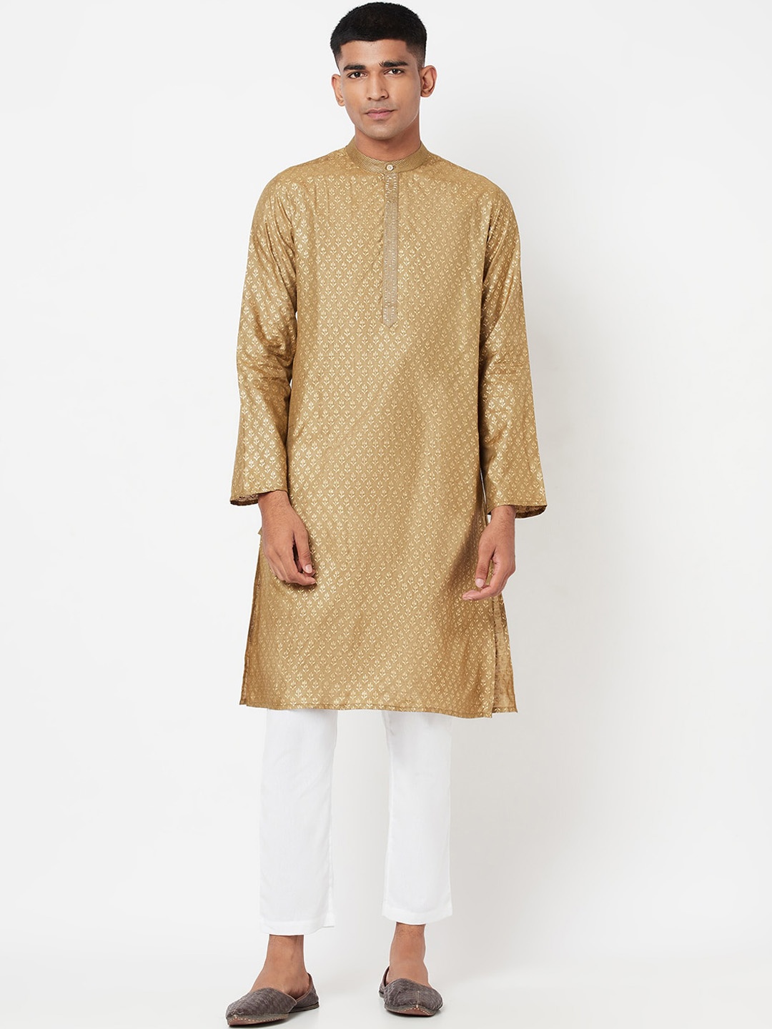 

Fabindia Men Olive Green Kurta