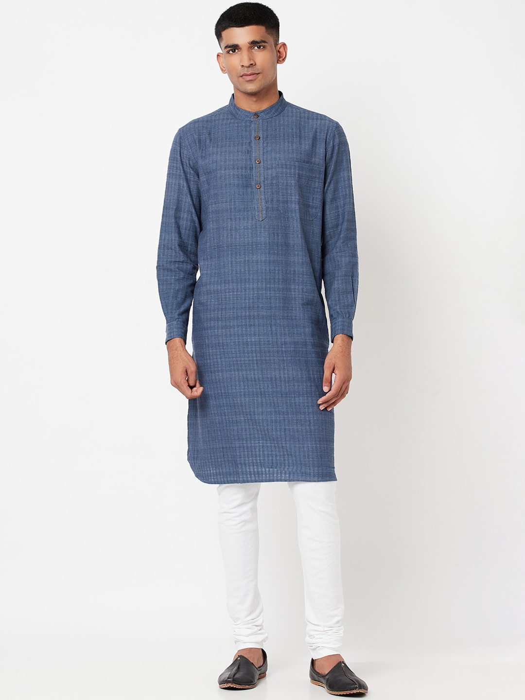

Fabindia Men Blue Striped Cotton Kurta