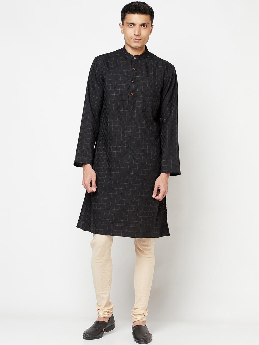 

Fabindia Men Black Checked Woollen Kurta