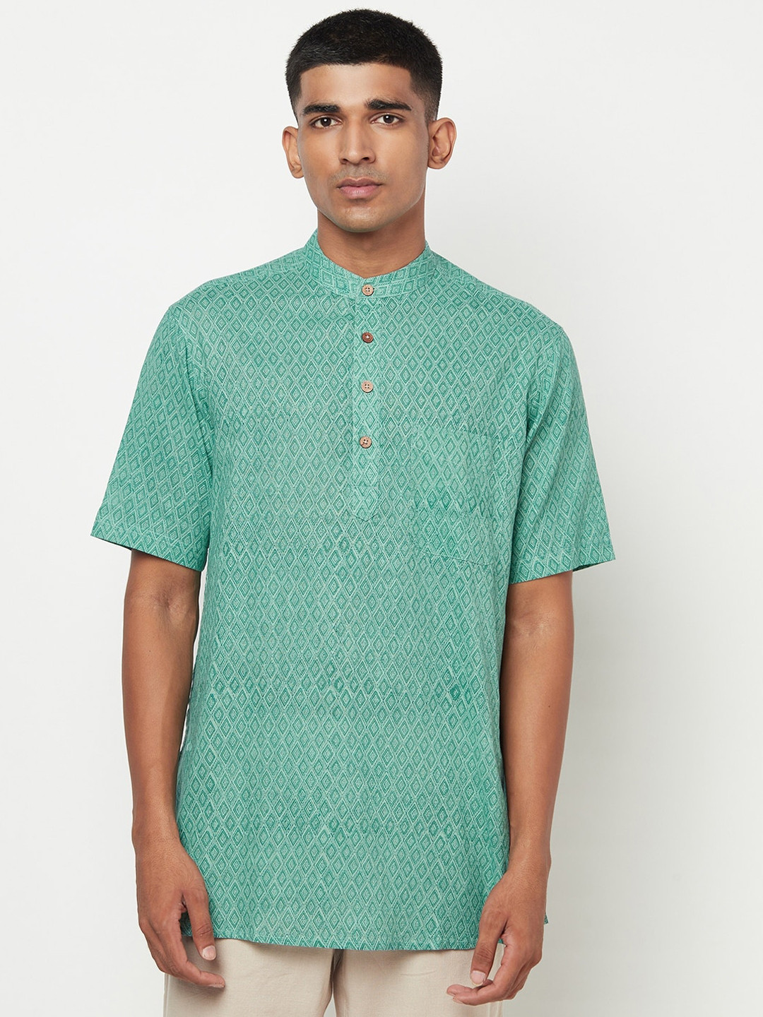 

Fabindia Men Green Geometric Thread Work Kurta