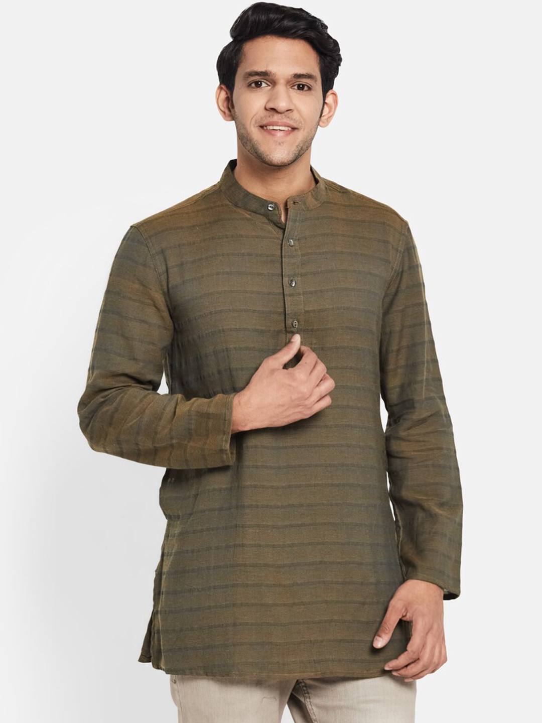 

Fabindia Men Brown Striped Dobby Kurta