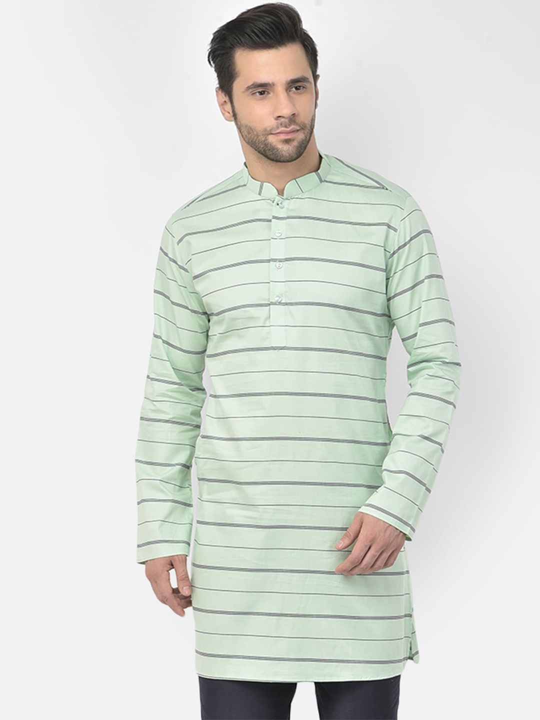 

DEYANN Men Green & Black Striped Cotton Kurta