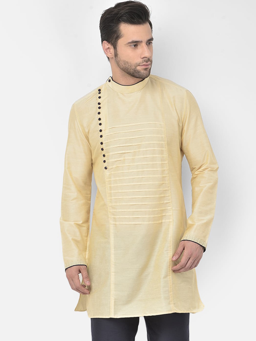 

DEYANN Men Yellow Cotton Kurta