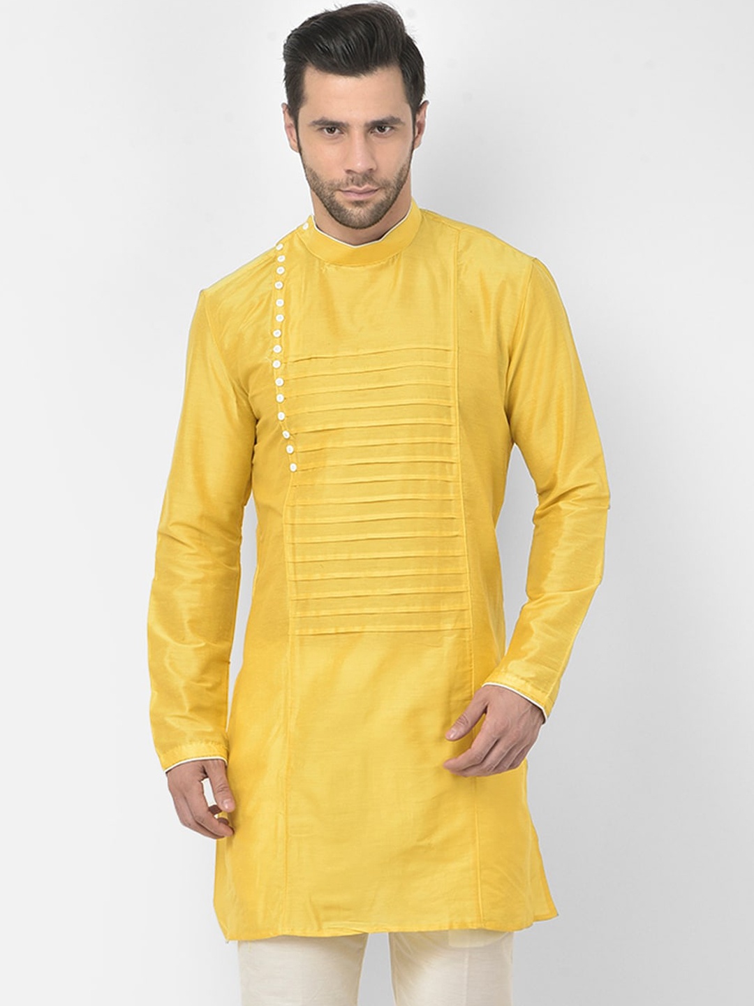 

DEYANN Men Yellow Cotton Kurta