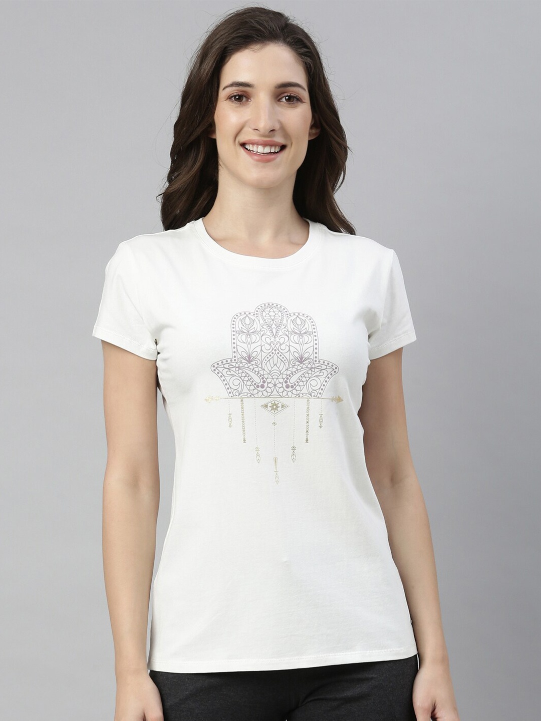 Enamor Women Off White Floral Printed Slim Fit Cotton T-shirt