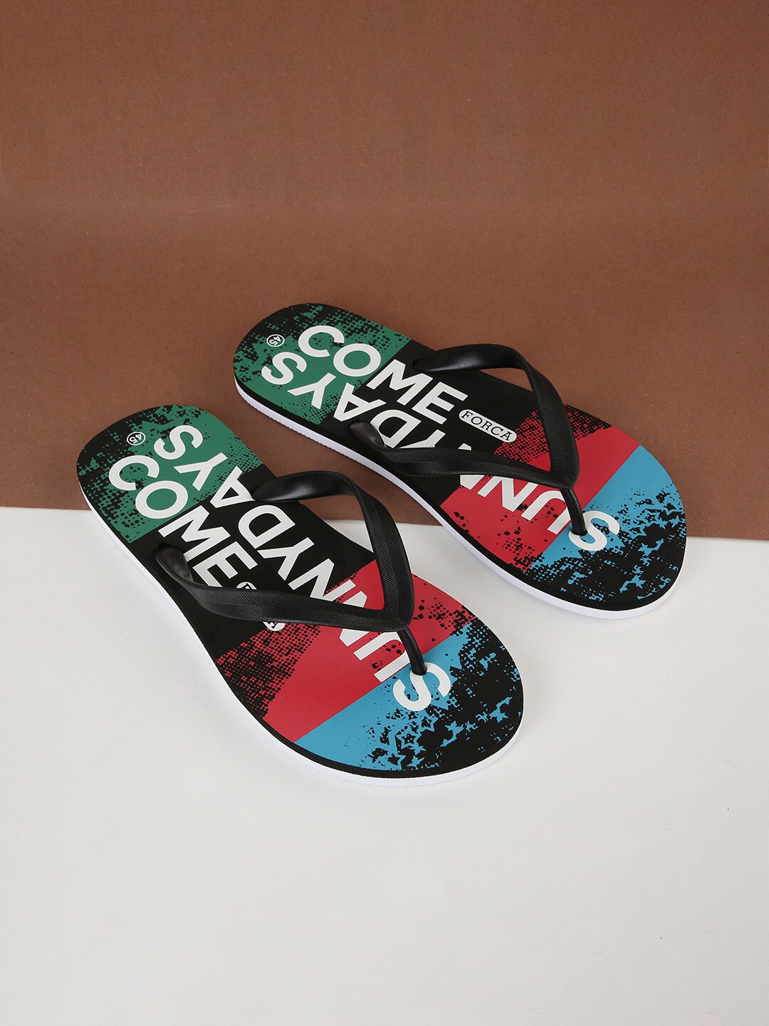 

Forca by Lifestyle Men Black & White Printed Thong Flip Flops