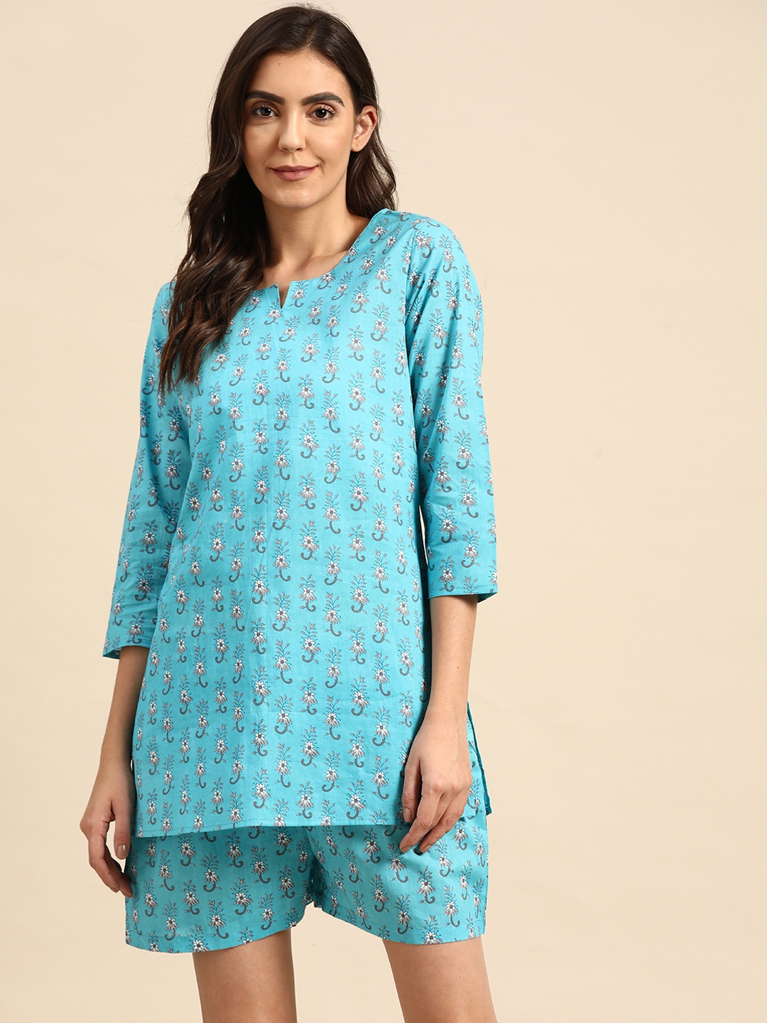 

Prakrti Women Blue Printed Cotton Night suit