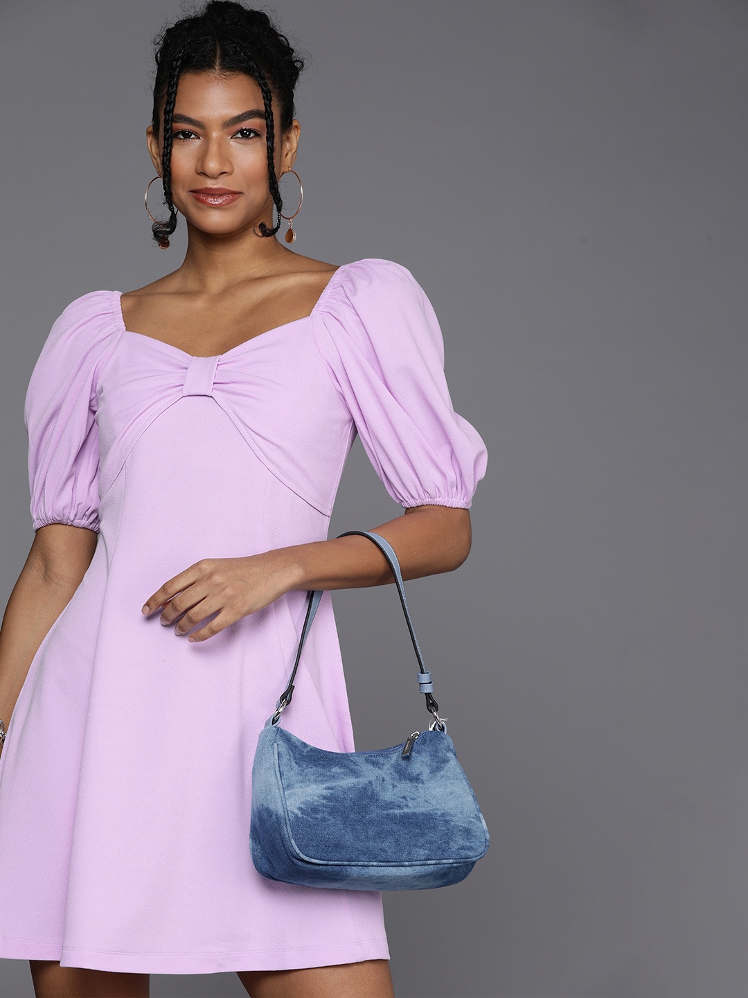 

Style Quotient Lavender Puff Sleeves Dress With Twisted Detail