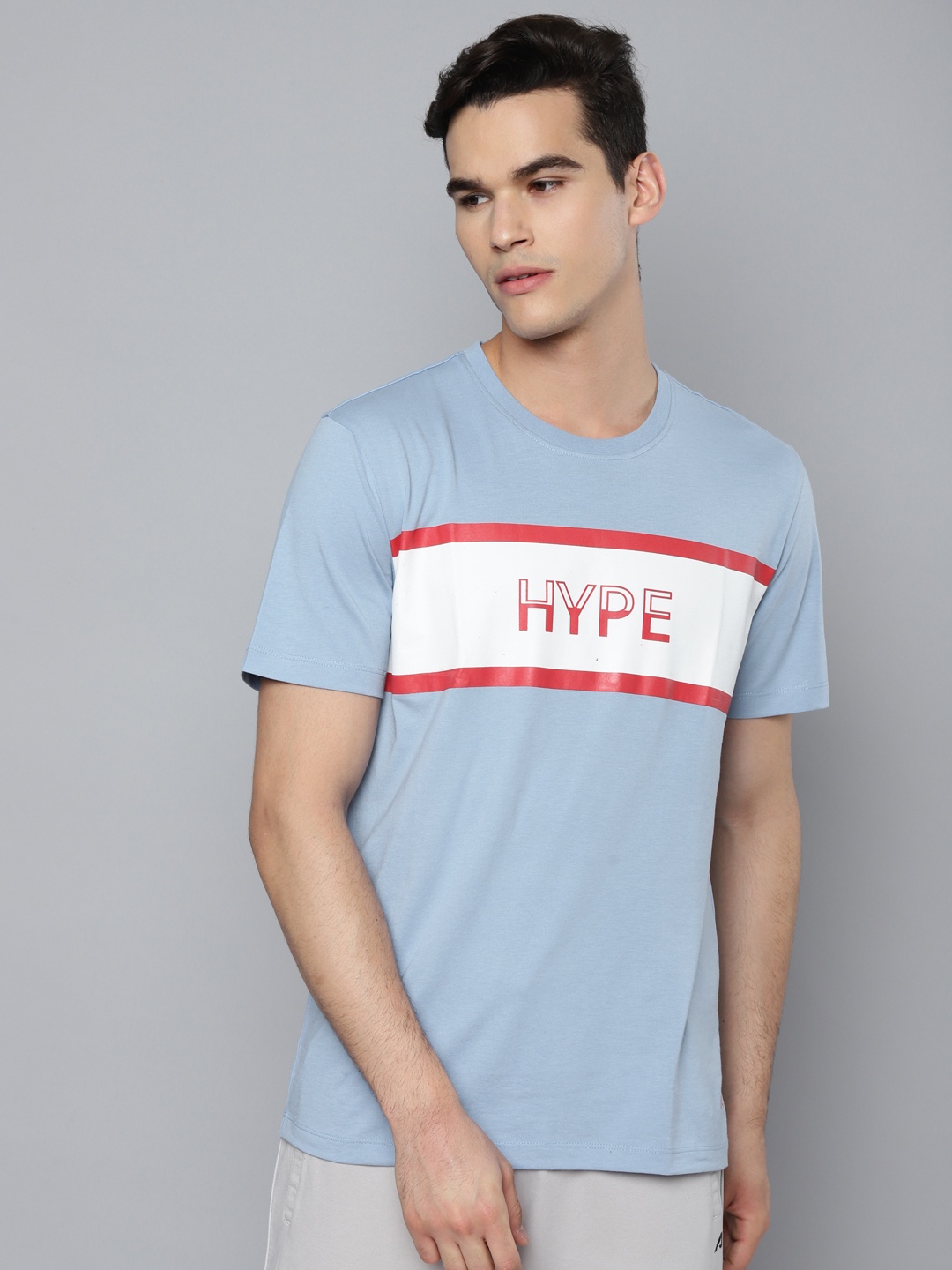 

Alcis Men Blue & White Colourblocked Slim Fit T-shirt