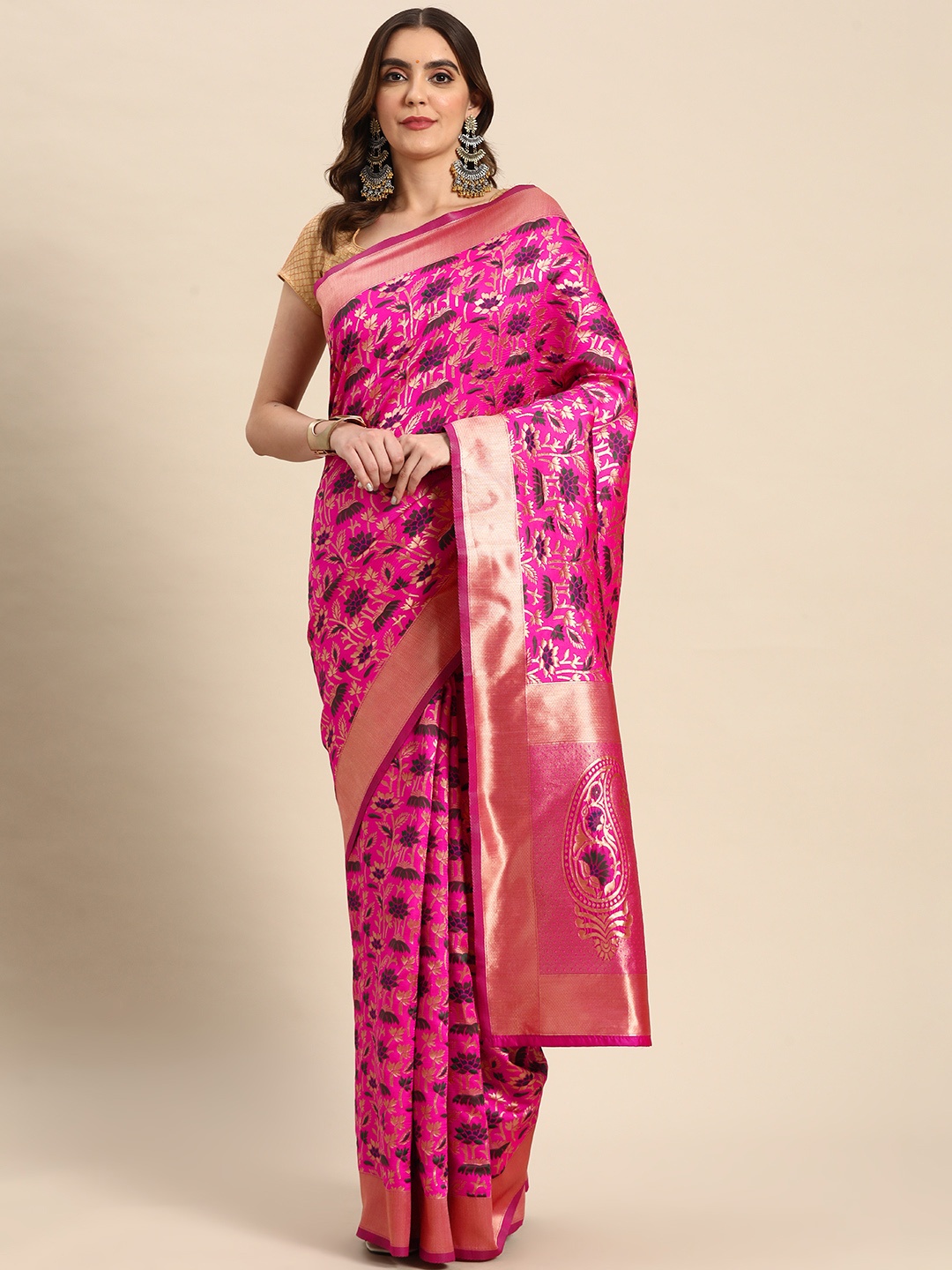 

Silk Land Pink & Gold-Toned Ethnic Motifs Zari Banarasi Saree