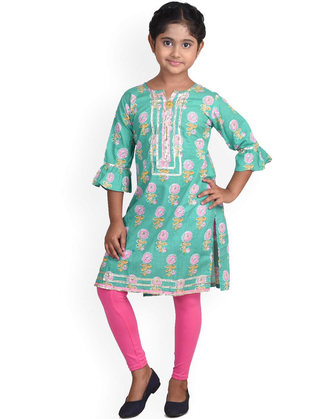 

Kinder Kids Girls Green Floral Printed Pure Cotton Kurti & Leggings