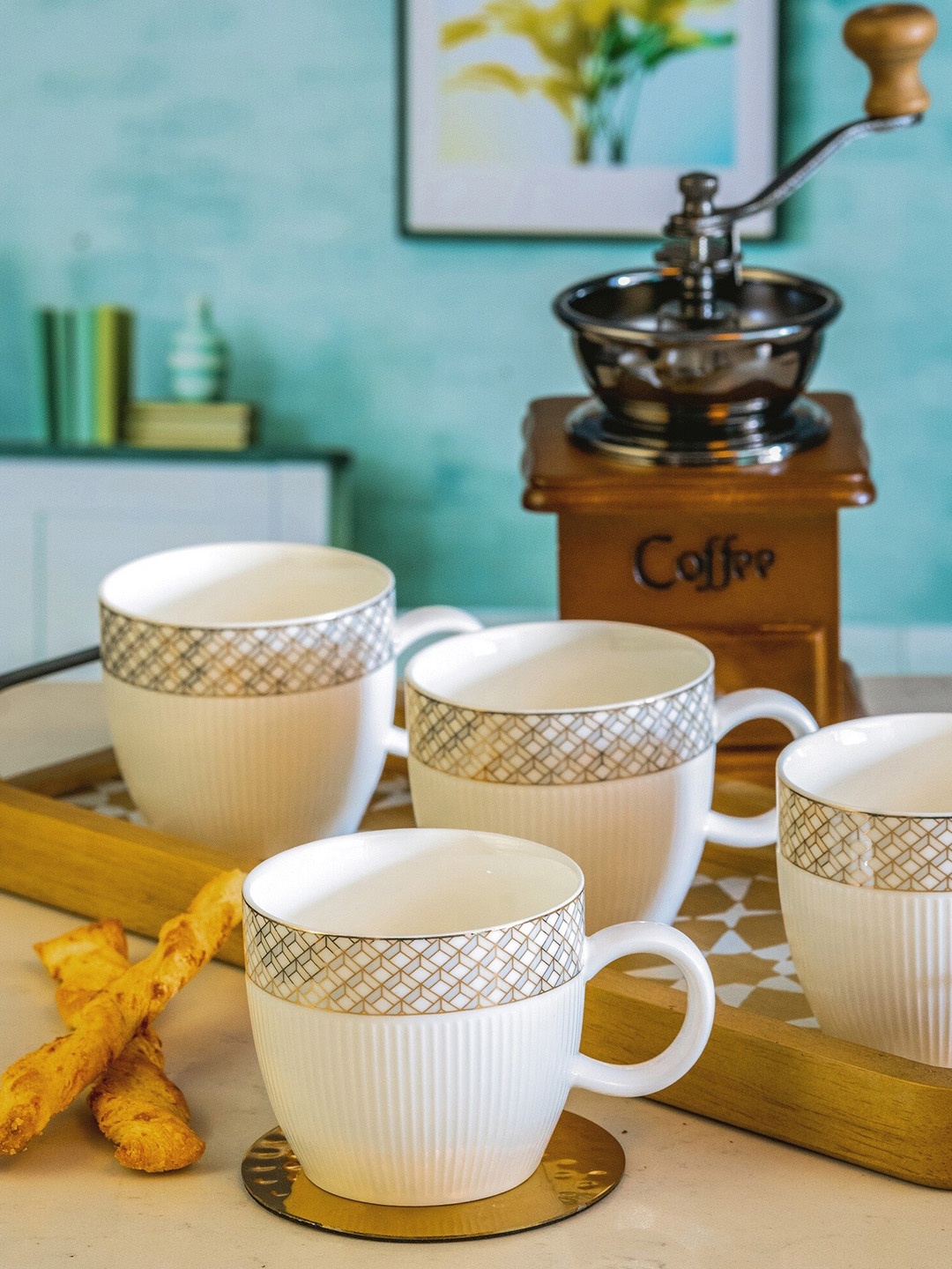 

White Gold White & Gold-Toned 6pcs Printed Porcelain Glossy Cups
