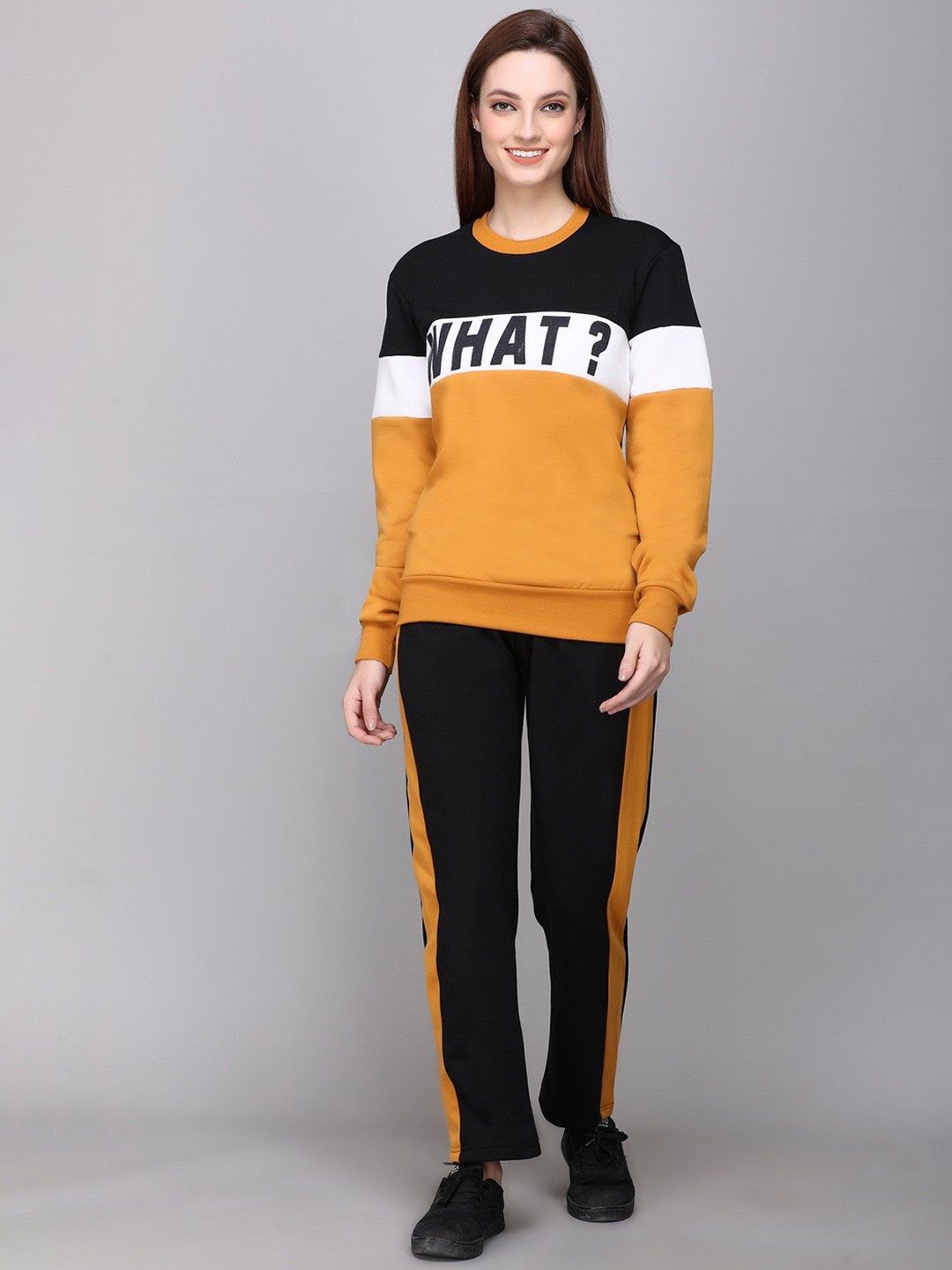 

CUSHYBEE Women Mustard-Yellow & Black Printed Cotton Tracksuit