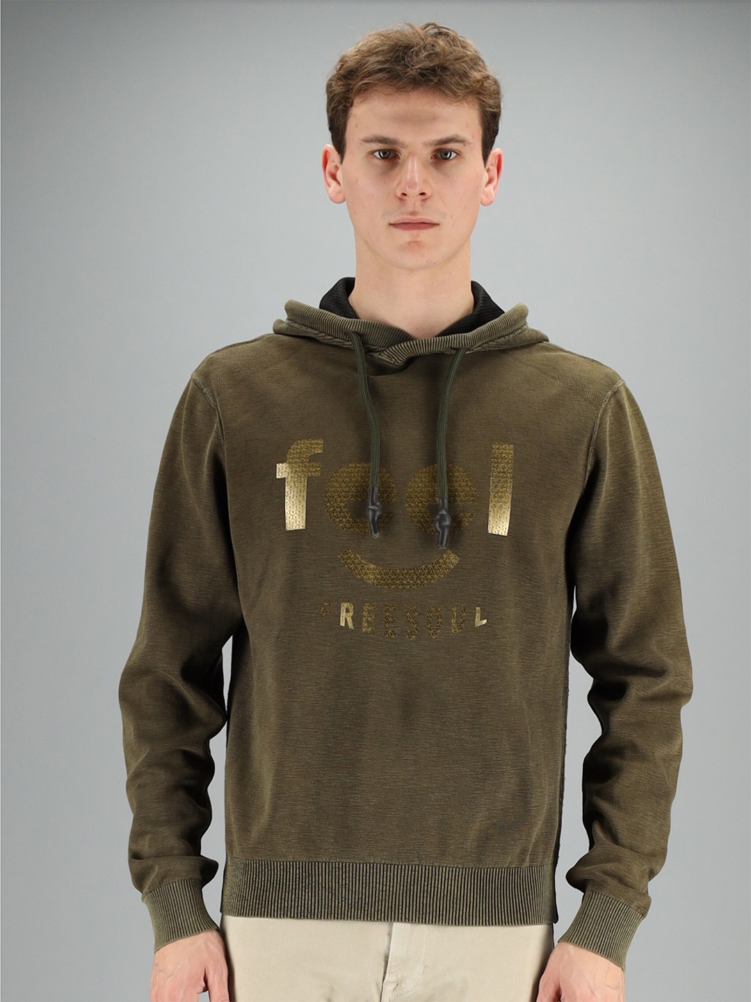 

FREESOUL Men Olive Green Printed Hooded Sweatshirt