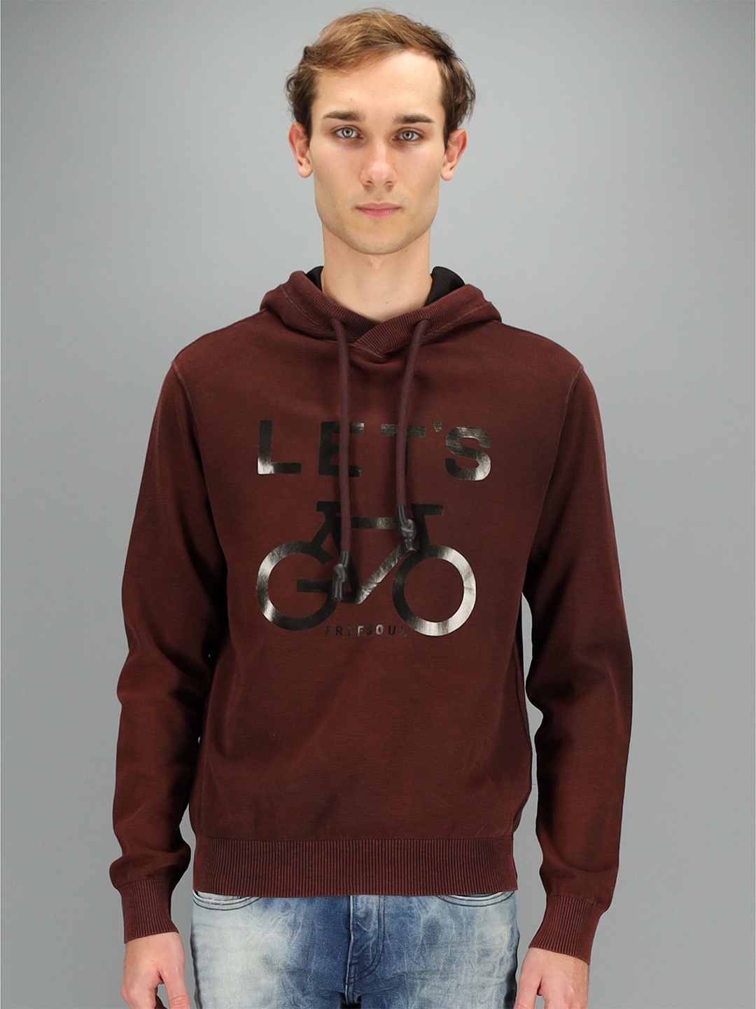 

FREESOUL Men Maroon Printed Hooded Sweatshirt