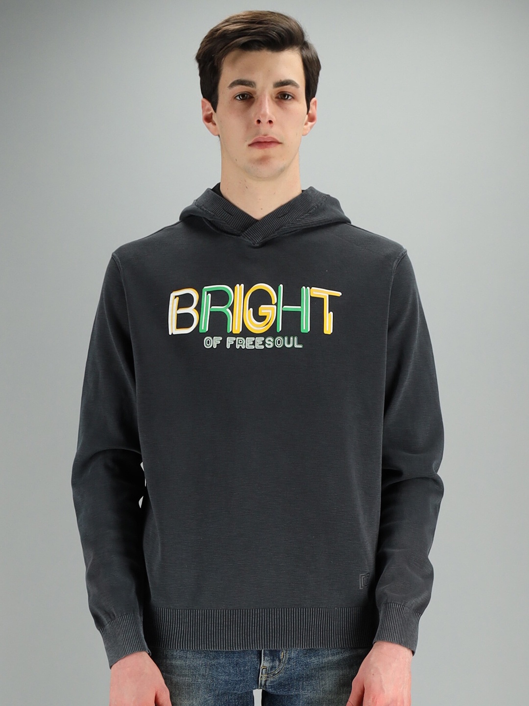 

FREESOUL Men Blue Printed Hooded Sweatshirt