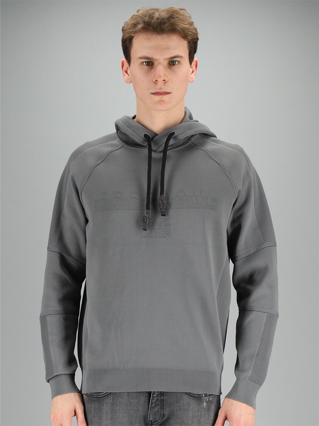 

FREESOUL Men Grey Hooded Sweatshirt