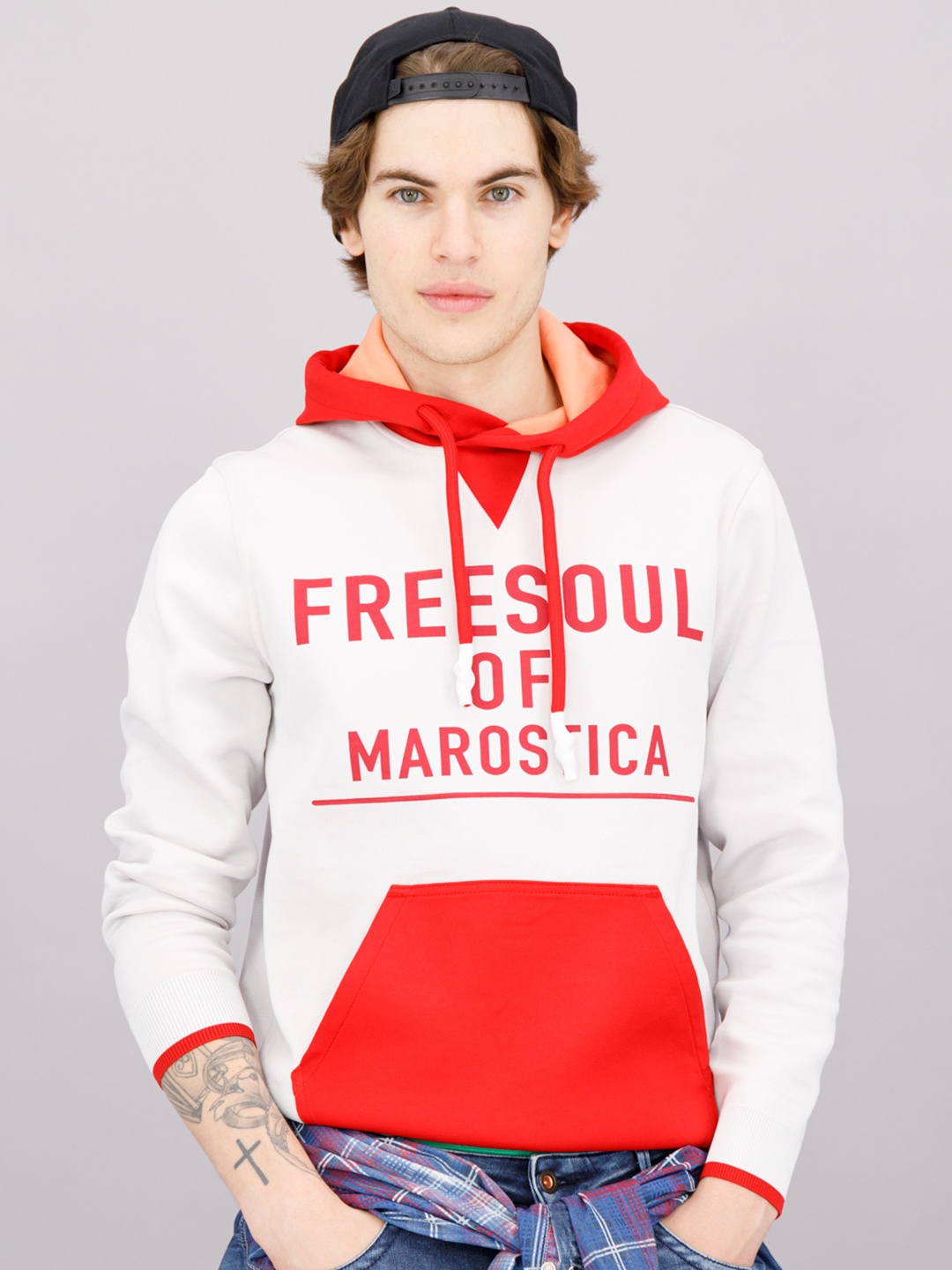 

FREESOUL Men Red Printed Hooded Sweatshirt
