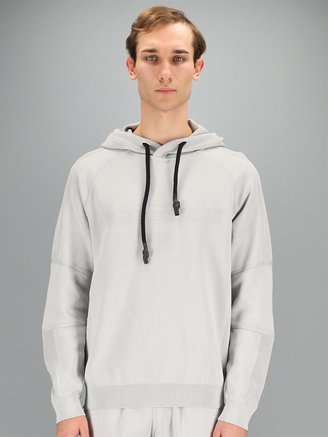 

FREESOUL Men Grey Solid Hooded Sweatshirt