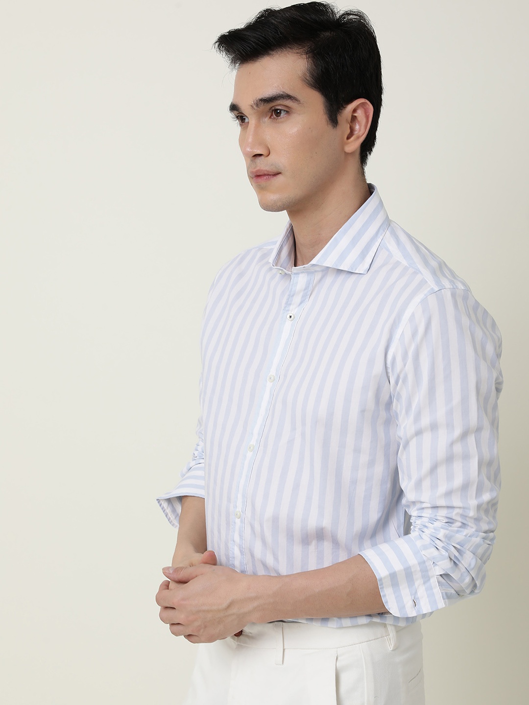 

RARE RABBIT Men Blue Custom Slim Fit Striped Cotton Casual Shirt