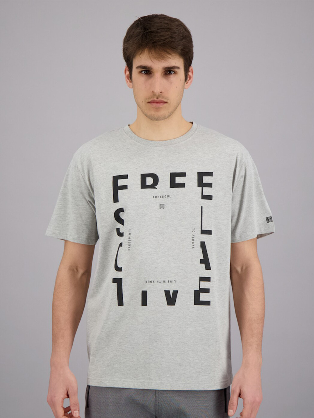 

FREESOUL Men Grey Melange & Black Typography Printed T-shirt