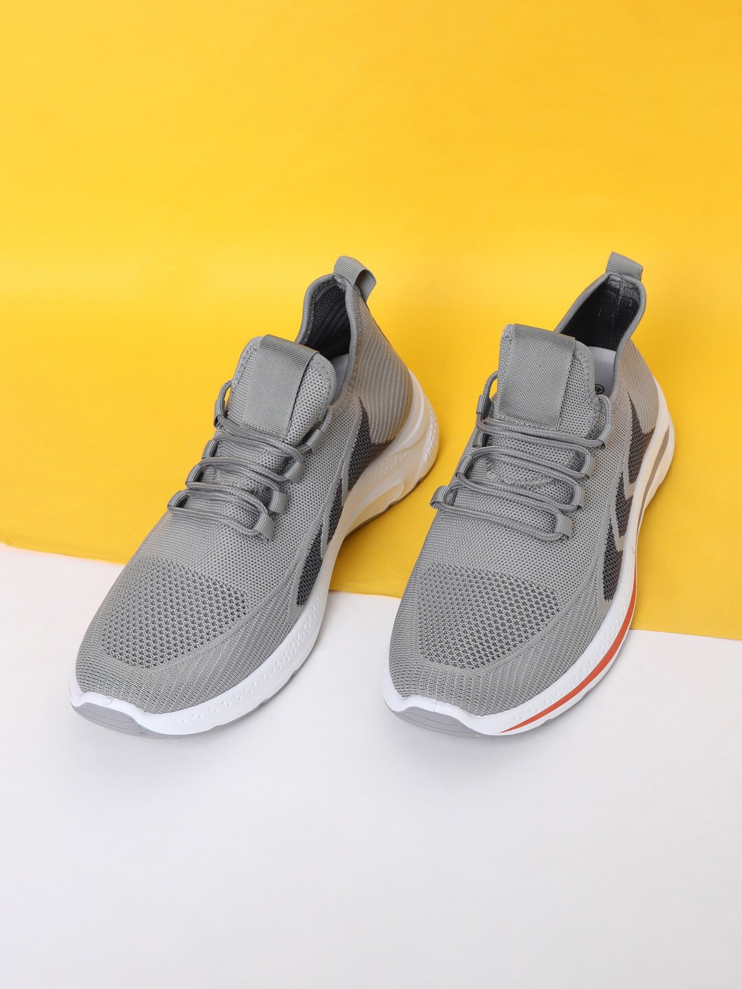 

Forca by Lifestyle Men Grey Woven Design Sneakers