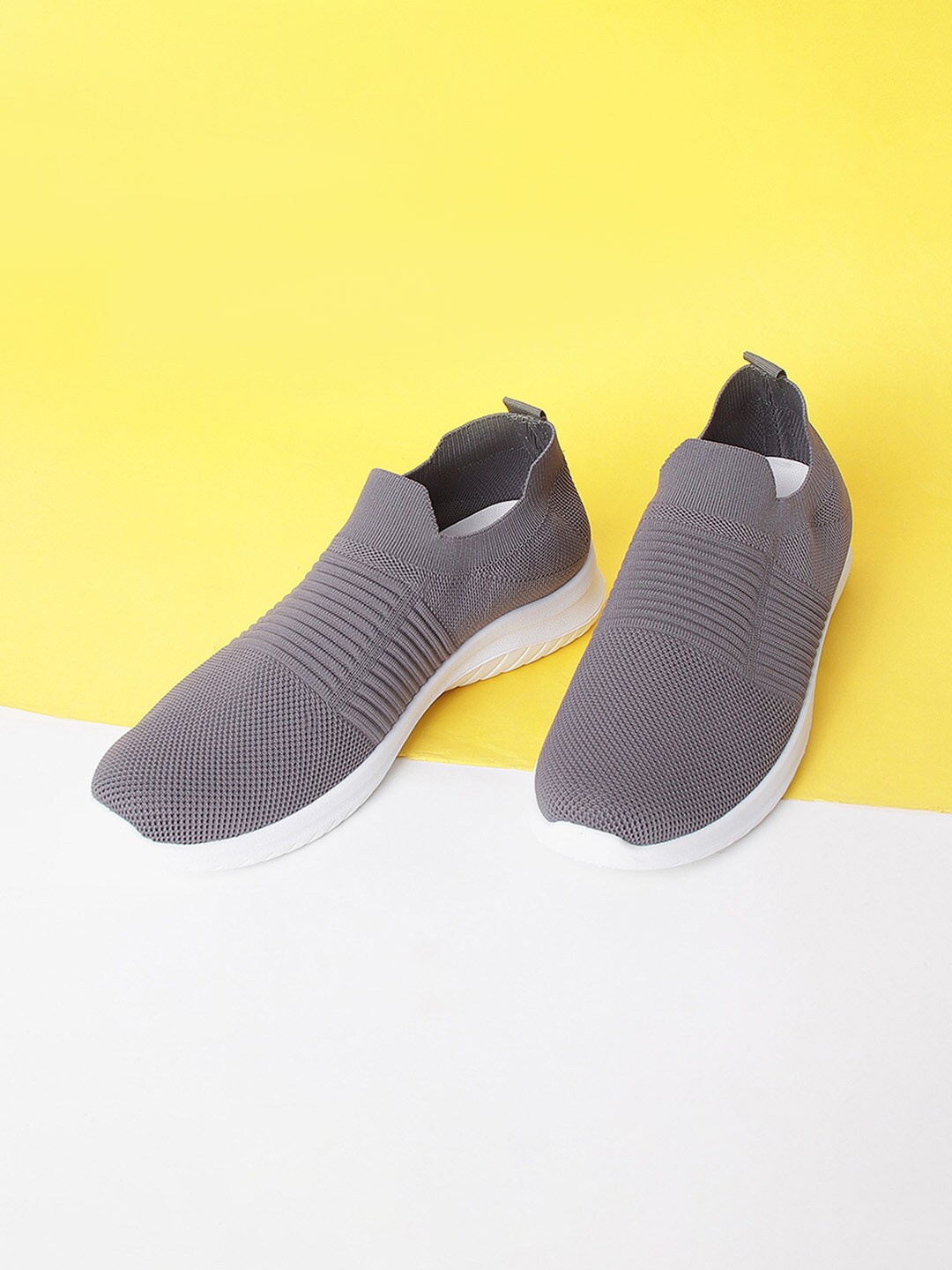 

Forca by Lifestyle Men Charcoal Striped Slip-On Sneakers