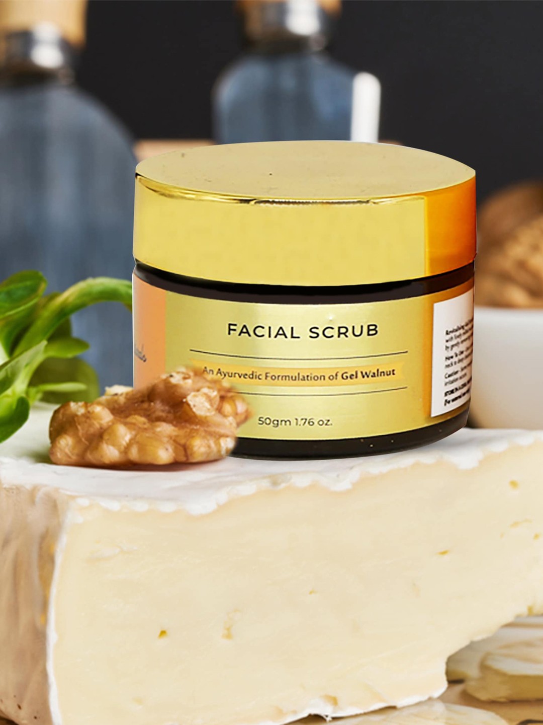 

BAIL NATURALS Gel Walnut Deep Cleansing Facial Scrub - 50 g, Gold