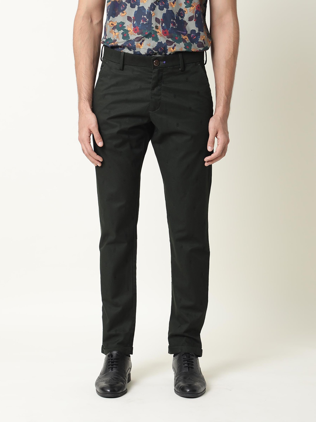 

RARE RABBIT Men Mazzio Mid Rise Slim Fit Trouser, Green