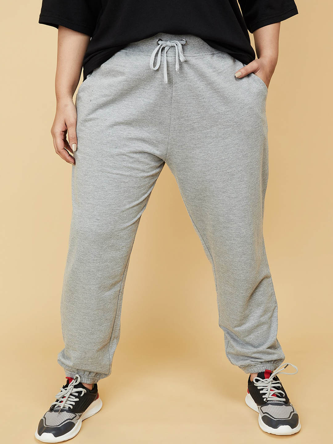 

max Women Plus Size Grey Melange Solid Cotton Track Pants